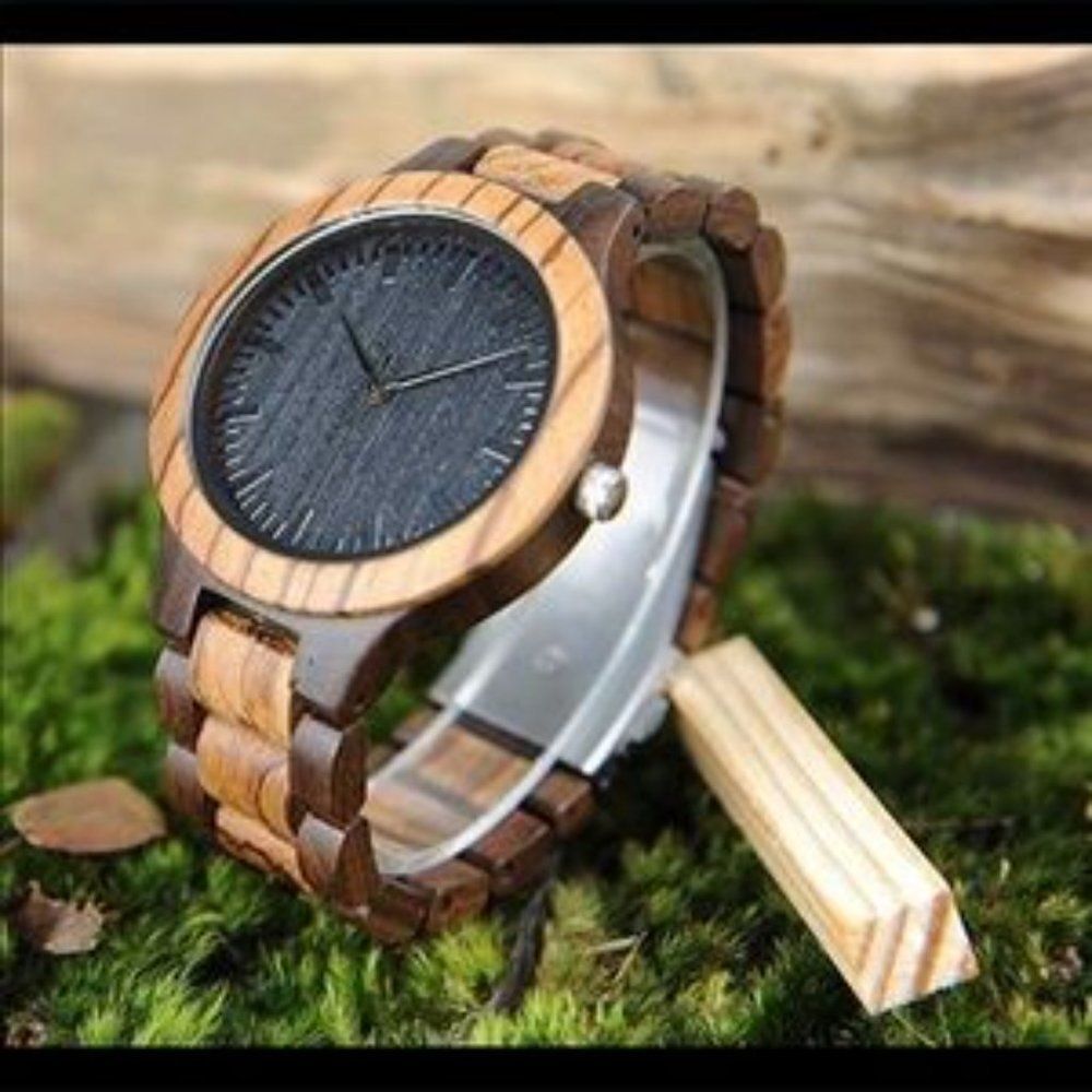 🎉HP🎉Men’s wooden watch zebra and ebony solid New
